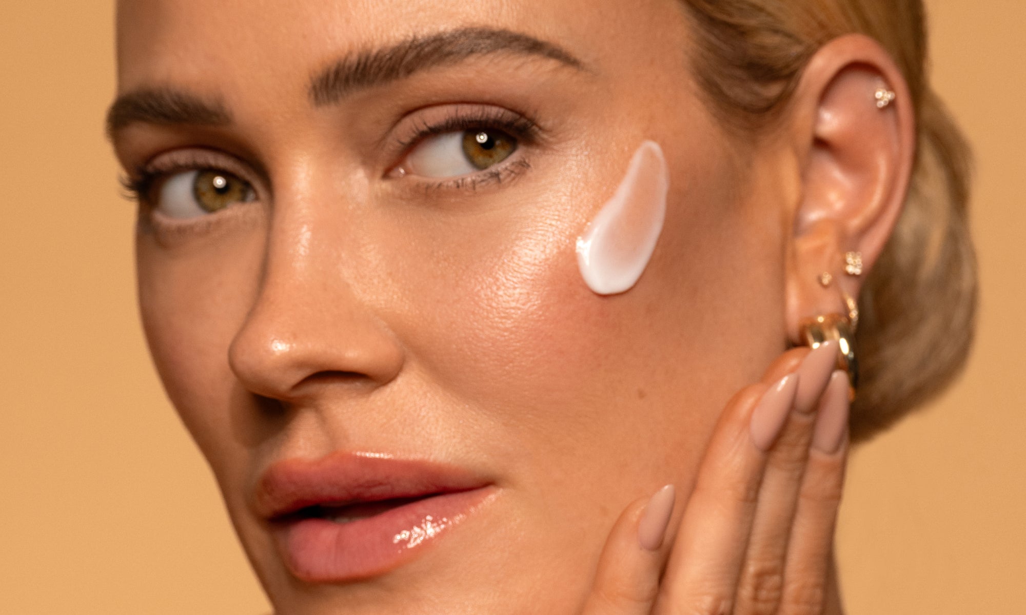 Peta Jane Beauty self tanner shown with retinol, acids, and SPF skincare products for a layering routine
